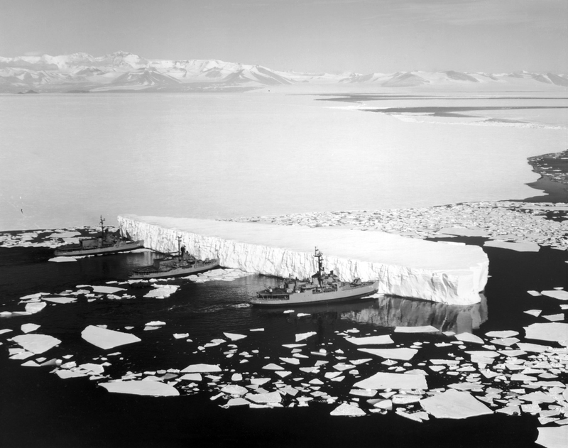 Illustration for article titled The Magnificent Evolution of Polar Icebreakers
